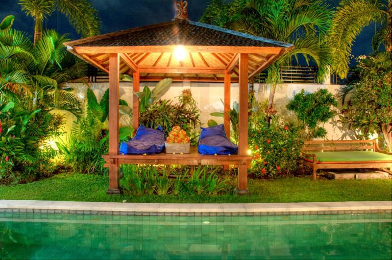 Coco Poco Villa Seminyak Oda fotoğraf